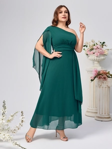 Elegant dark green one-shoulder chiffon plus size maxi dress for evening parties and events