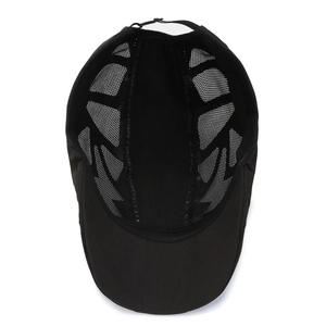 Béret noir réglable en maille respirante pour femme avec tissu à séchage rapide