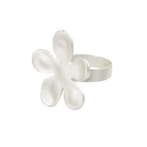Detail of silver matte alloy ring featuring a minimalist five-petal flower design