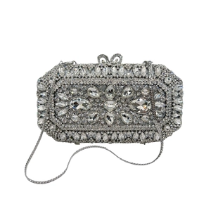 Elegante borsa da sera argento con cristalli scintillanti e chiusura a fiocco