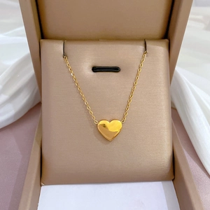 Collier Pendentif Cœur Acier Titane Plaqué Or 18K 3D Minimaliste Chaîne De Clavicule Bijoux Pour Femmes