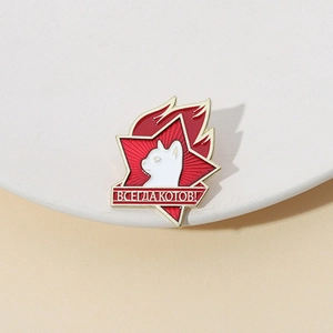 Soviet Style Cat Red Star Enamel Pin Parody Russian Text Alloy Metal Badge Lapel Brooch For Bags Backpacks Clothes