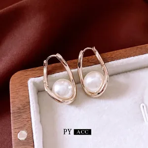 French Style Twisted Pendant Earrings Copper Elegant Minimalist Faux Artificial Pearl Geometric Jewelry For Women