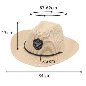 Détail d'un chapeau de cow-boy en paille beige avec emblème de taureau et dimensions
