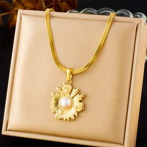 Stainless Steel Sunflower Pendant Necklace With Freshwater Pearl Gold Plated Snake Bone Chain Vintage Irregular Jewelry