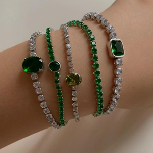 Luxurious green zircon tennis bracelet set for women featuring emerald and silver chain links