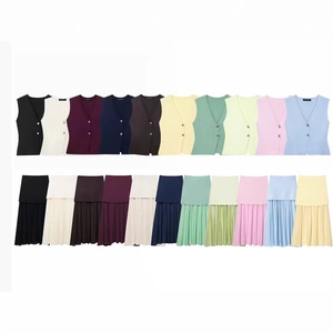 Débardeur En Tricot À Col En V Et Jupe Longue Plissée Pour Femmes Tenue En Polyester Décontractée