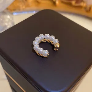 Gold-plated double-layer twist ear cuff with white pearls for non-pierced ears