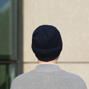 Navy blue ribbed knit beanie for men, winter windproof thickened fleece thermal hat