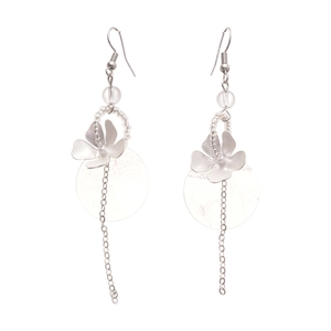 Elegant floral tassel drop earrings with glass beads and shell petals for vacation style