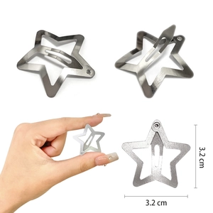 Set of minimalist silver star hair clips with 3.2cm dimensions and metal BB clip design