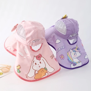 Detail showing kids sun hats with neck flaps, breathable mesh, and cute cartoon patterns