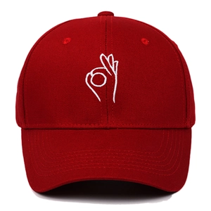 Casquette de baseball rouge en coton avec broderie geste OK, chapeau de plein air classique