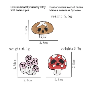 Creative alloy skull mushroom enamel pins set showing size and weight specifications