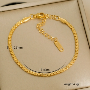 Detail of 2.5mm gold box chain anklet with lobster clasp and adjustable extender