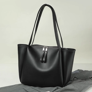 Women Large Capacity Tote Bag Soft PU Leather Minimalist Shoulder Bag With Zipper Details White Contrast Stitching For Work Commuter