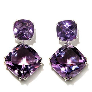 Orecchini in argento con zirconi viola quadrati e montatura a doppio strato elegante