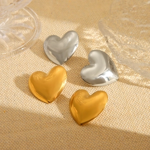 Stainless Steel Heart Earrings 18K Gold Plated Mirror Polished Fashion Jewelry Women