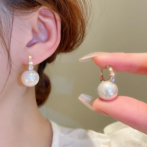 Boucles d'oreilles vintage en perles plaquées or avec zircon pour femmes