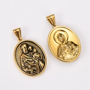 18k gold plated oval stainless steel pendants featuring vintage religious portraits
