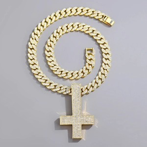 Hip Hop Iced Out Inverted Cross Pendant Necklace Alloy Rhinestone Cuban Link Chain Gold Silver Streetwear Jewelry For Men