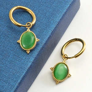 18K vergoldete Edelstahl-Ohrringe mit eleganten Anhängern aus grünem Katzenaugen-Opal