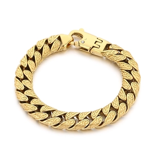 Bracelet cubain pour homme en or avec motifs gravés et fermoir mousqueton
