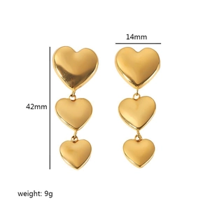 Boucles d'oreilles cœur vintage en acier inoxydable doré 18K avec dimensions