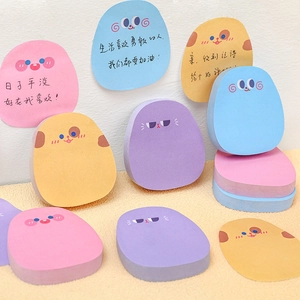 Cute cartoon animal sticky notes in pastel colors for student stationery and journaling