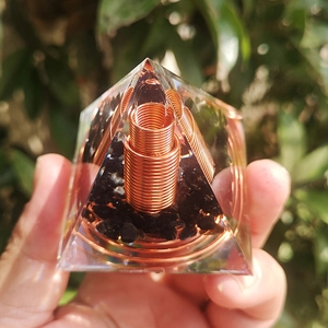 Handmade Orgone Pyramid with copper spiral and black crystal stone for home decor