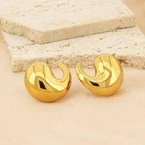 Polished 18K gold-plated stainless steel geometric earrings with organic drop shape design