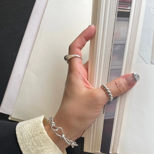 925 sterling silver heart bracelet and minimalist stackable rings for women