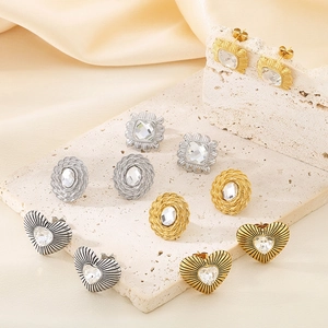 Vintage Geometrische Hart Vierkant Ronde Knopoorbellen 316L Roestvrij Staal 18K Verguld Zirkonia Voor Dames