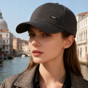 Outdoor stylish men's dark grey cotton baseball cap with sport metal logo accent