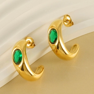 Chic 18K gold plated C-shaped hoop earrings with green emerald zircon insets