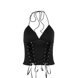 Haut court dos nu noir avec décolleté en V et laçage décoratif style corset sur le devant