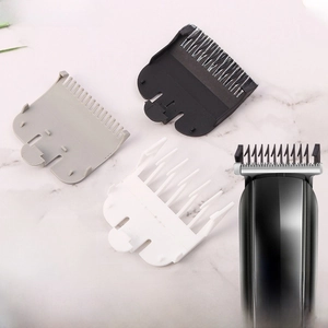 Sabots universels pour tondeuse à cheveux en noir, gris et blanc avec bords arrondis