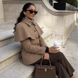 Women Cape Coat Woolen Polyester Single Breasted Lapel Autumn Winter Elegant Office Outerwear Jacket