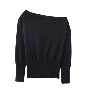 Fashionable black off-shoulder long sleeve knitted sweater with wide ribbed cuffs and hem