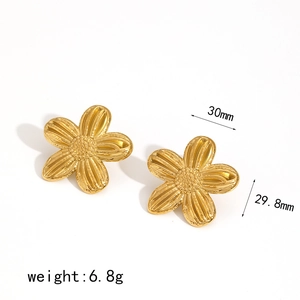18k gold plated stainless steel flower earrings, 30mm diameter, 6.8g lightweight design