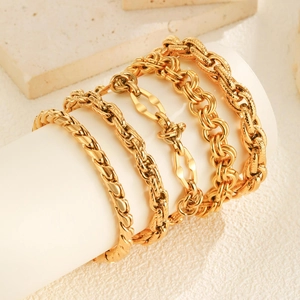 Bracciale a Catena Torsadée in Acciaio Inossidabile con Goffratura da Donna Placcato Oro 18K Maglia Grossa Gioielli