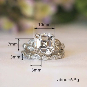 Luxury emerald-cut square zircon flower ring for engagement with marquise side stones