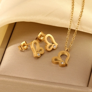 Stainless Steel Heart Pendant Necklace And Earrings Set For Women Rhinestone Inlaid Gold Silver Plated Fashion Jewelry