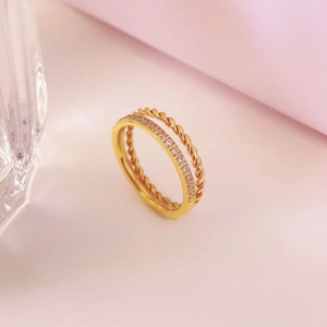 Double-layered gold titanium steel ring with twisted rope and crystal pavé details