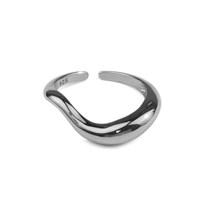 Minimalist S925 sterling silver open ring with modern irregular wavy geometric design