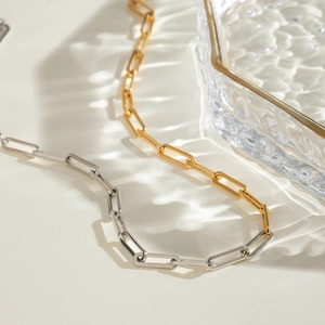 Minimalist two-tone stainless steel paperclip chain necklace in gold and silver finish