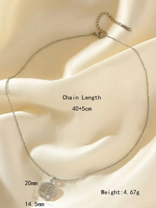 Detail of life tree circle pendant with 40+5cm chain and technical dimensions