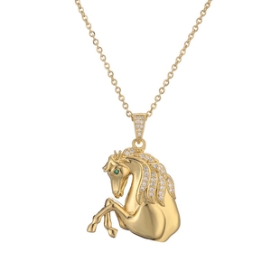 Élégant collier pendentif tête de cheval plaqué or avec diamants et détail d'oeil vert