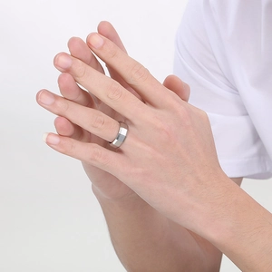 8mm Men's minimalist brushed faceted stainless steel ring with a geometric silver finish