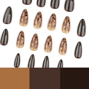 Faux ongles amande courts avec motif léopard et design œil de chat miroir marron